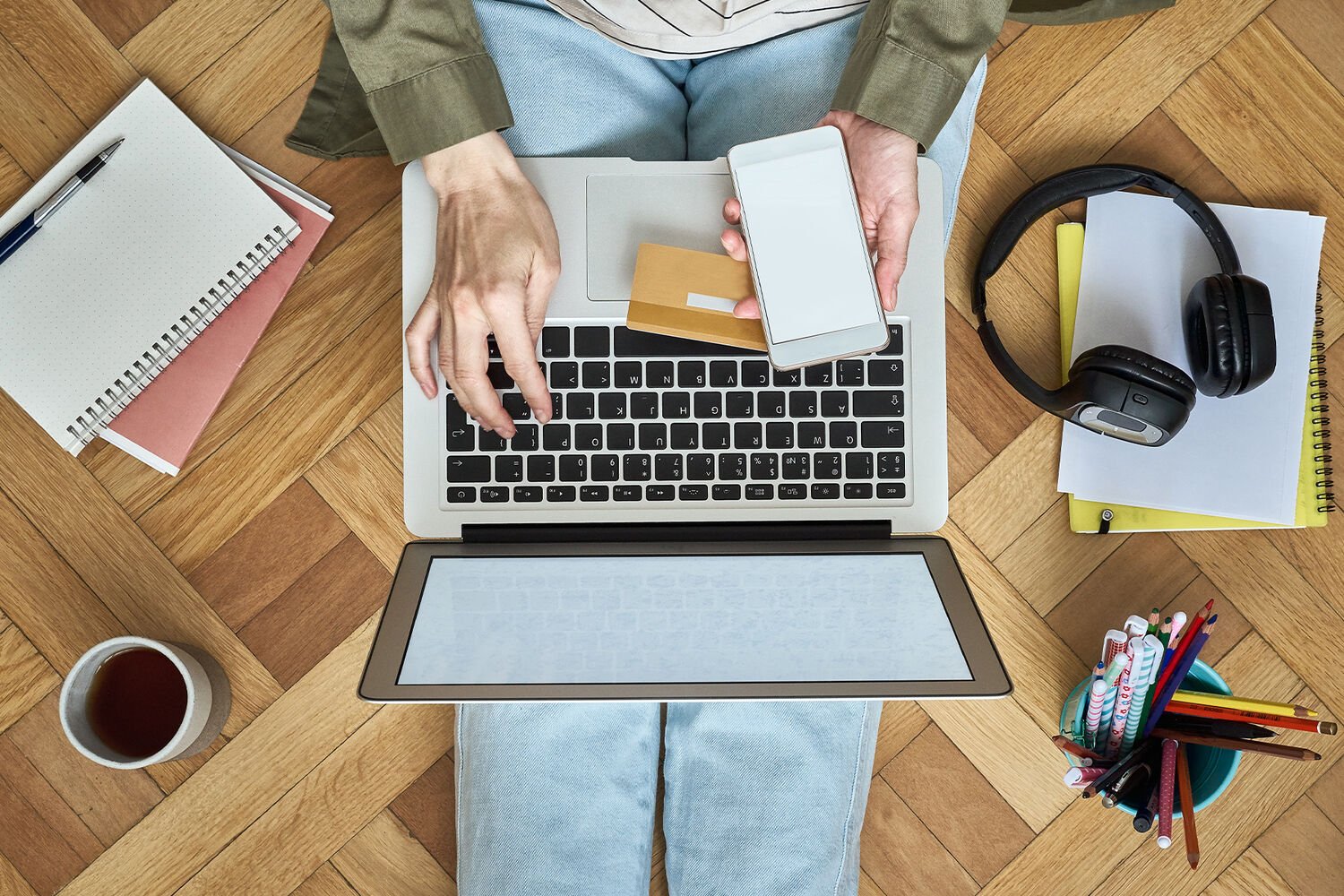 11 Work from Home Essentials you can't live without - Buy, Rent