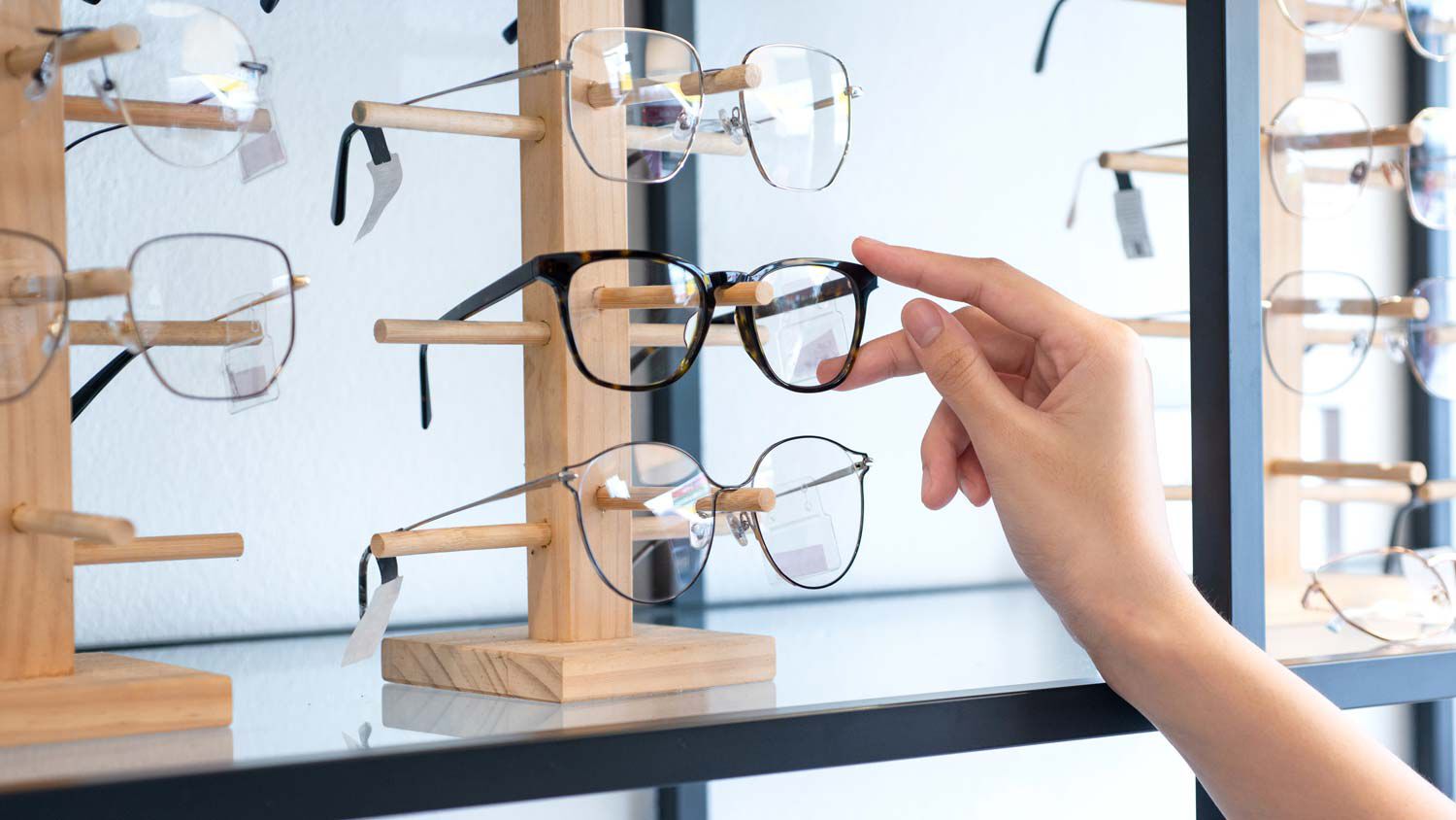 Michael Kors – Optica Optometry Vision Center