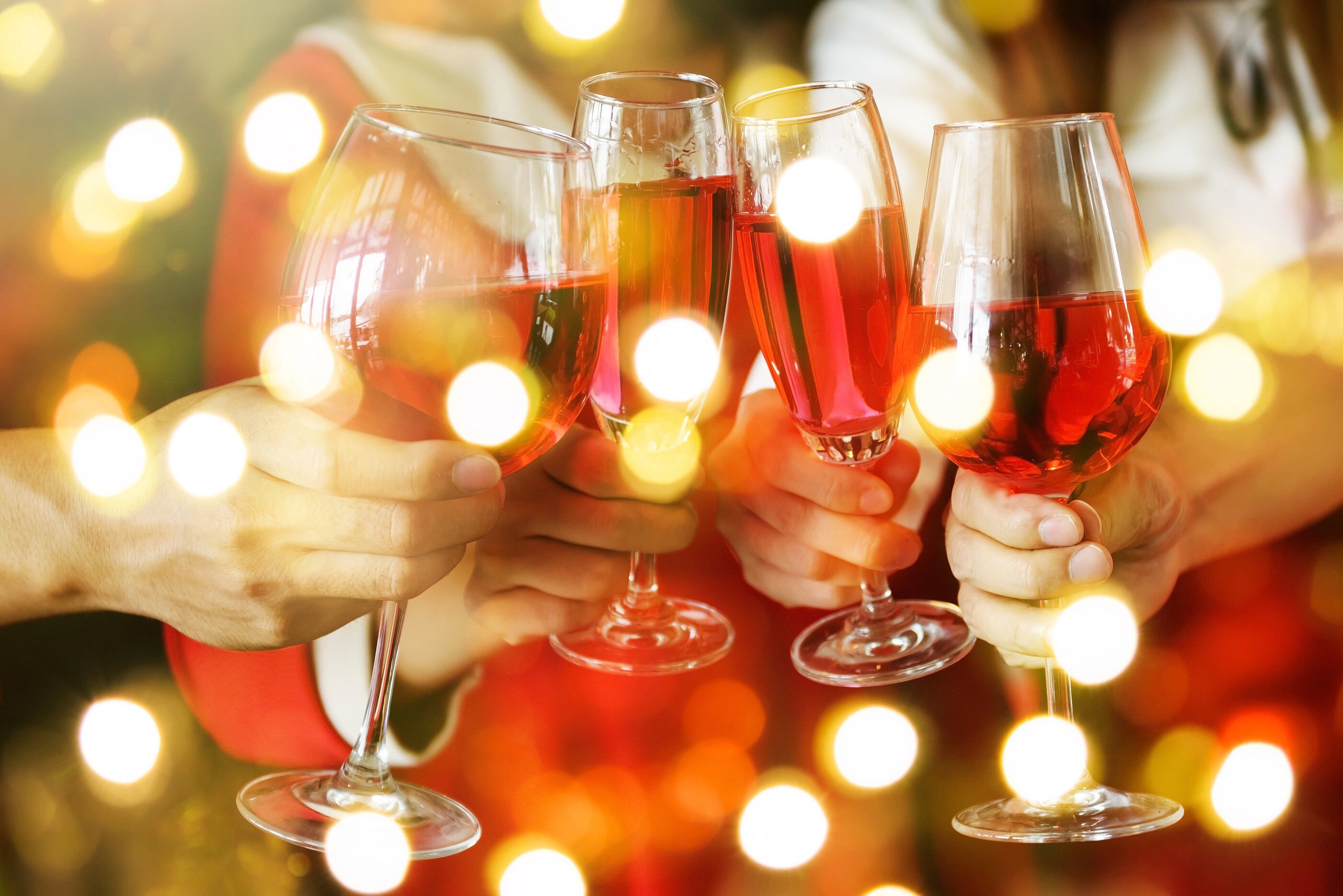 Toasting drinks Toasting drinks