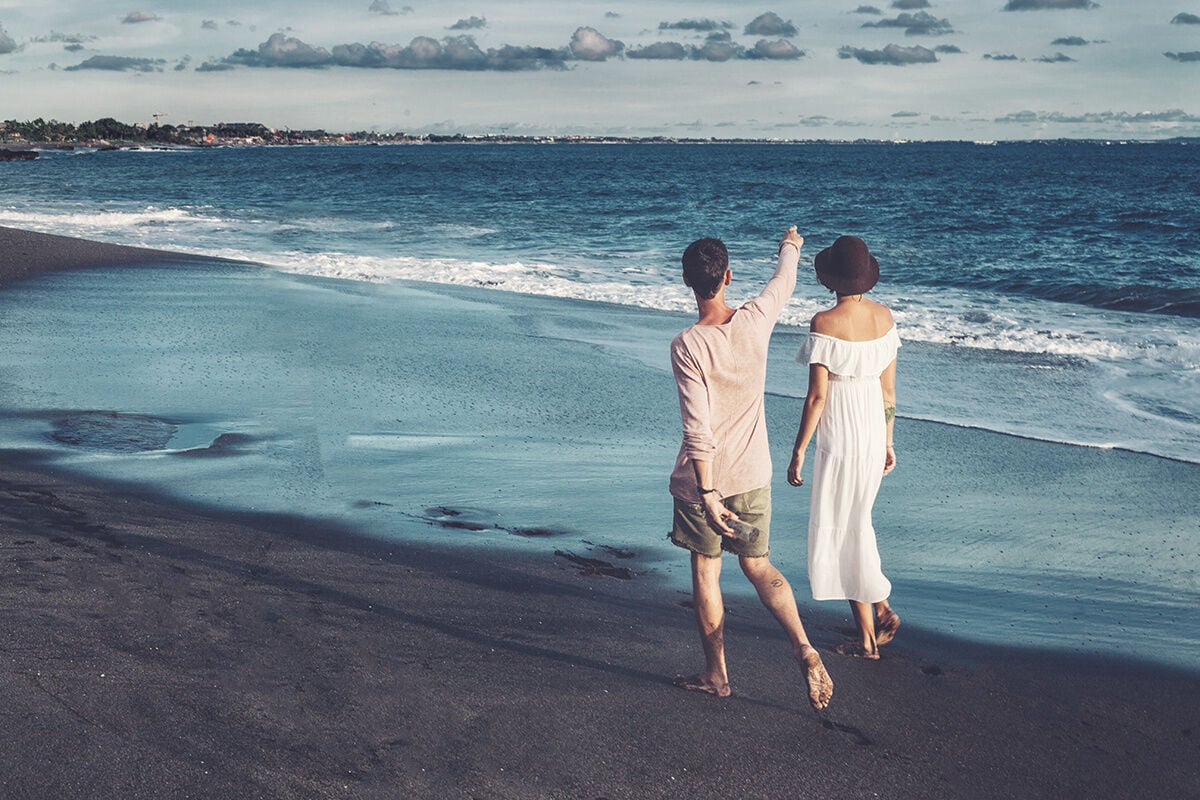 Toes in the Water, Arches in the Sand... Toes in the Water, Arches in the Sand...