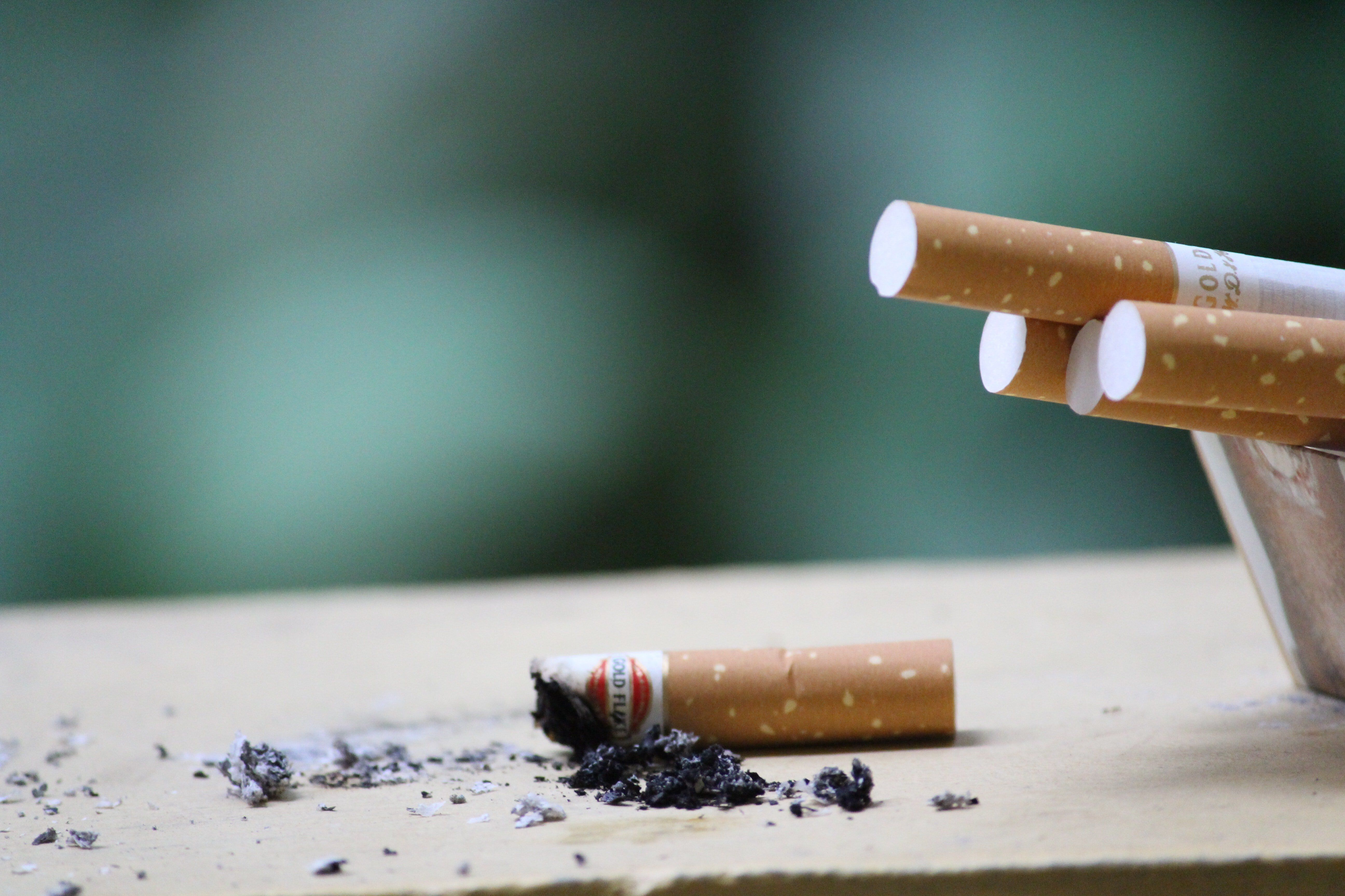what cigarettes did hunter s thompson smoke How Hunter S. Thompson required cocaine before starting to write each day